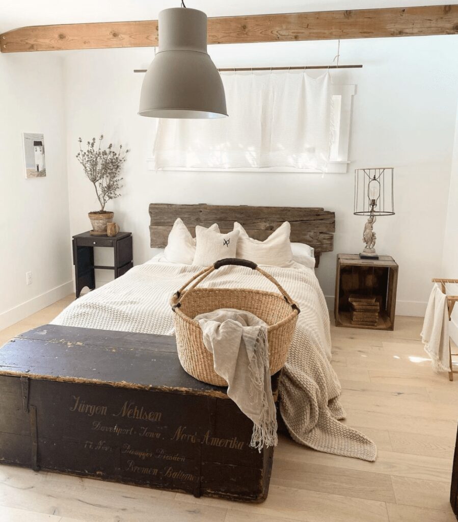 farmhouse bedroom