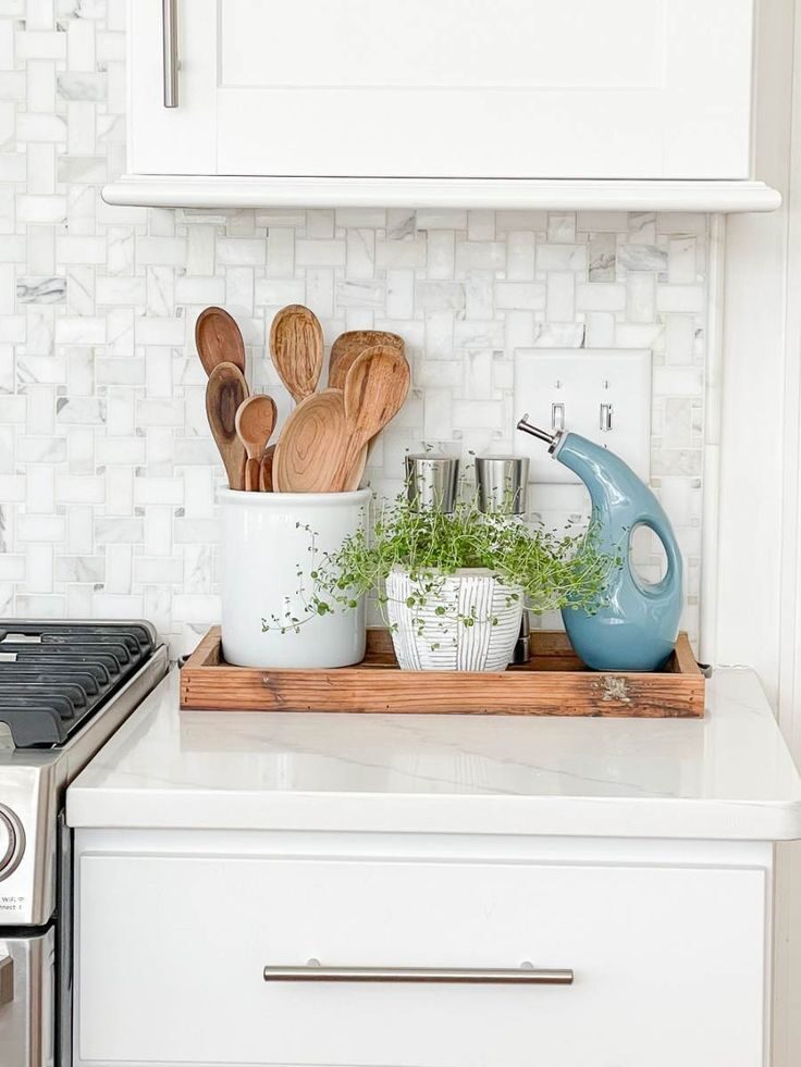 kitchen counter decor