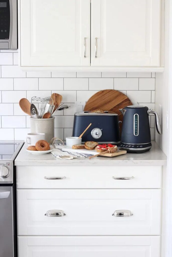 kitchen counter decor