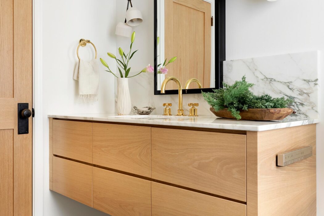 12 Unique Bathroom Counter Decor Ideas for a Personal Touch