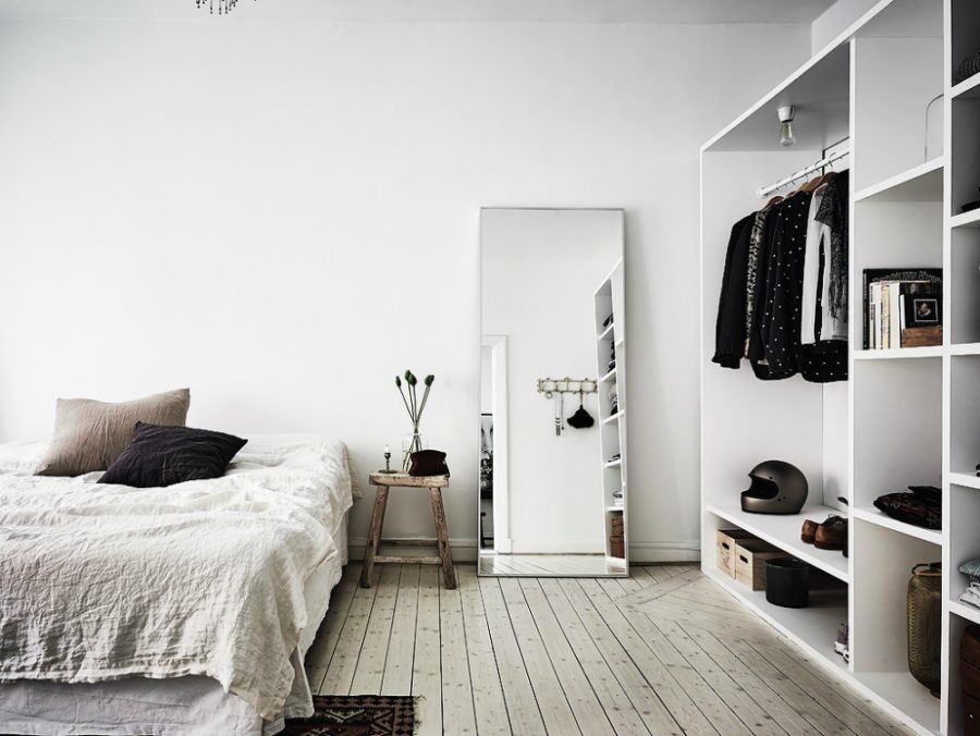 Mirror Magic - Expanding Space with Minimalist Bedroom Decor 