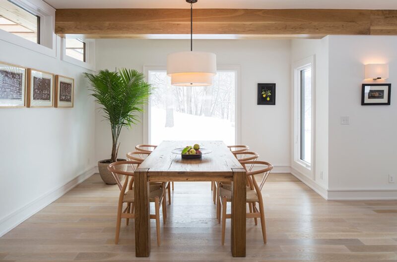 minimalist dining room