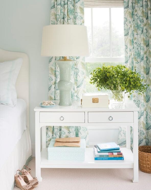 nightstand decor ideas