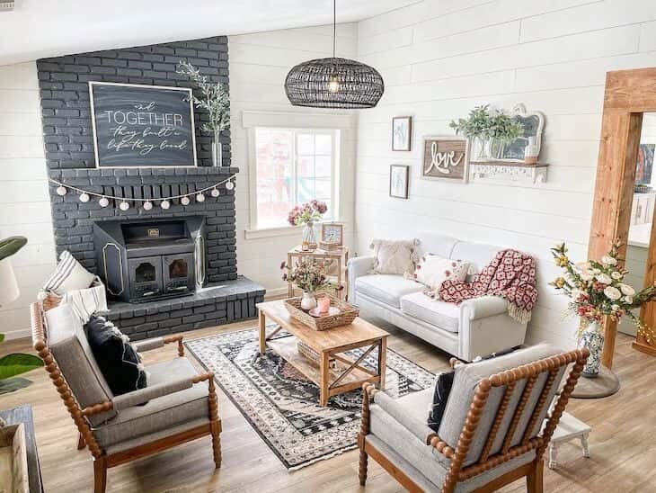 farmhouse living room