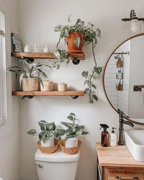 bathroom shelf decor