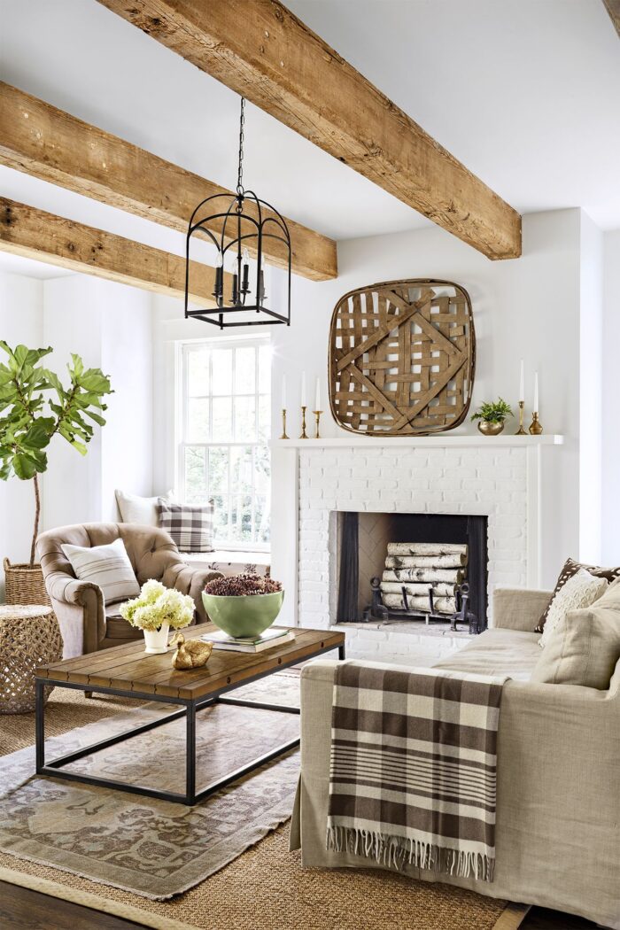 15 Enchanting Farmhouse Home Decor Ideas that Will Effortlessly Elevate Your Living Space