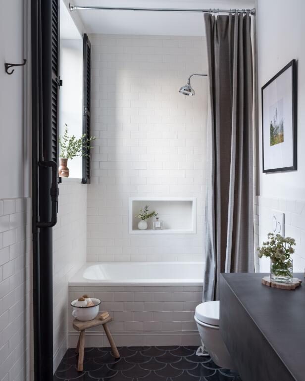 small bathroom ideas with a tub